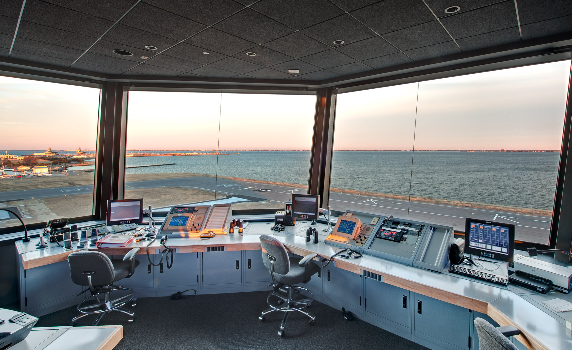 P767 Air Control Tower